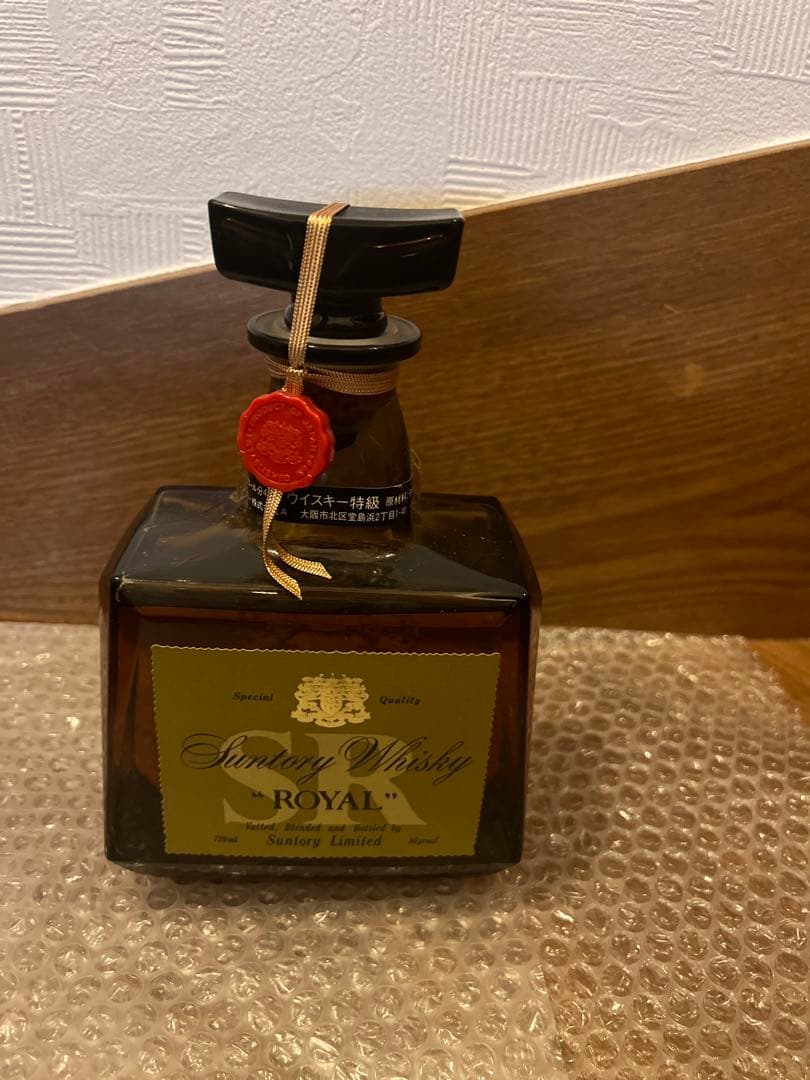 サントリー　ウイスキーローヤル　箱なし　未開封