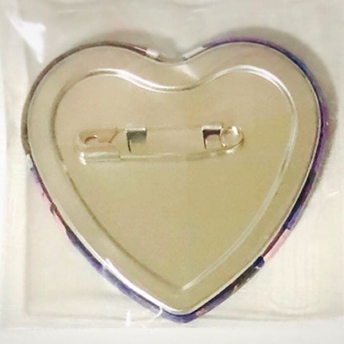 新品★あんスタ★UNDEAD【朔間零】一番カフェ★ハート型缶バッジ★4点セット