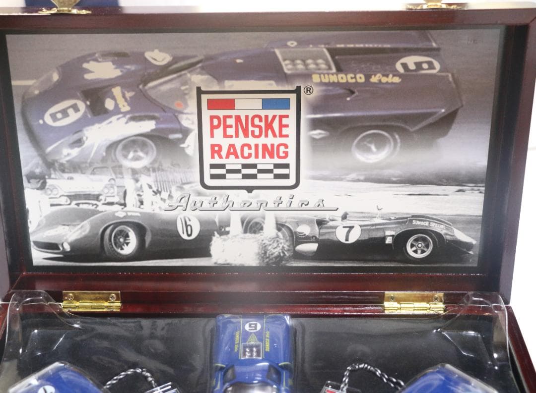 貴重　GMP製１／４３ ペンスキー・チーム　ローラＴ７０ カンナム　3台セット