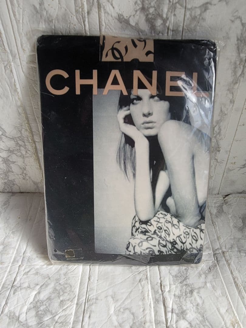 レア 新品未使用 CHANEL シャネル CCロゴ タイツ ストッキング L