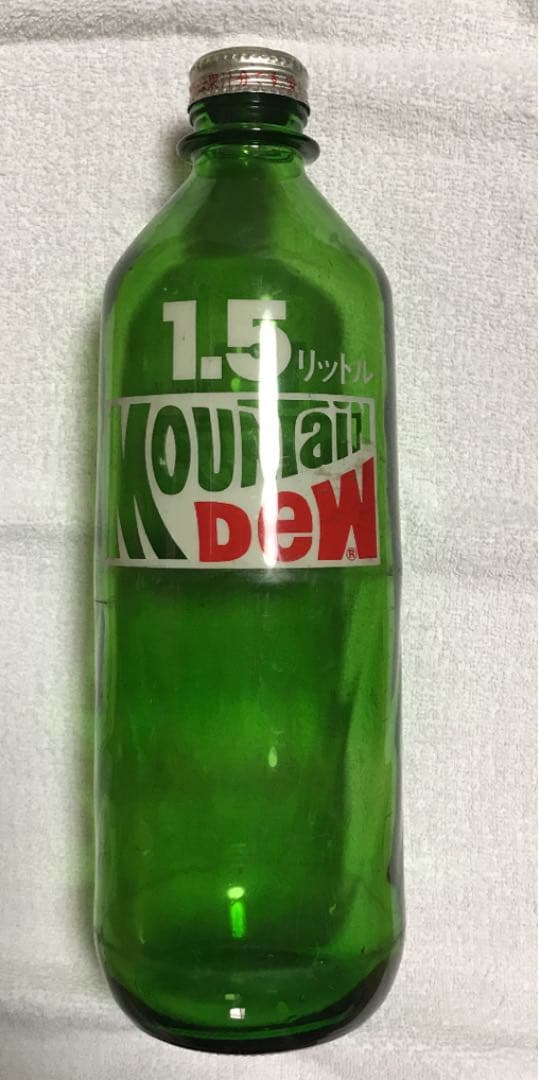 一点物　年代物　マウンテンデュー　1.5L　空瓶　レトロ