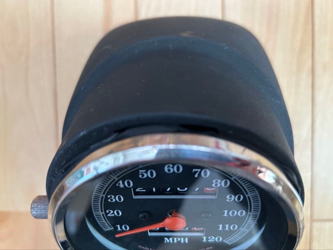 【最終値下】FXR 純正 スピードメーター ダッシュ コンソール ハーレー