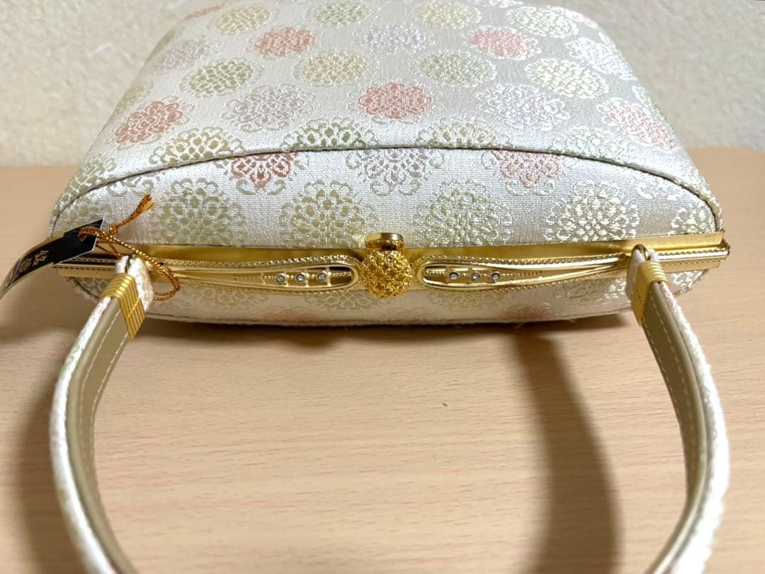 新品未使用品　銘織つづれ錦　和装バッグ＆草履セット　白×ゴールド　LLサイズ