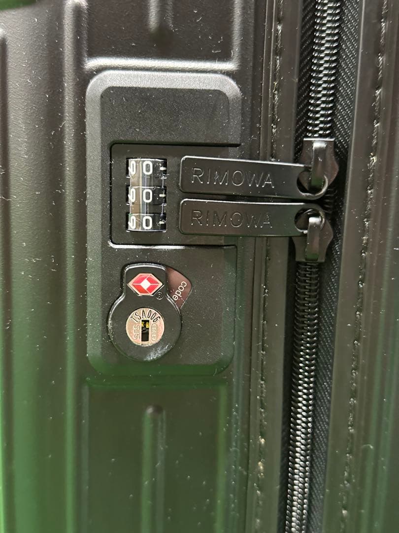 【RIMOWA】コンパクトスーツケース