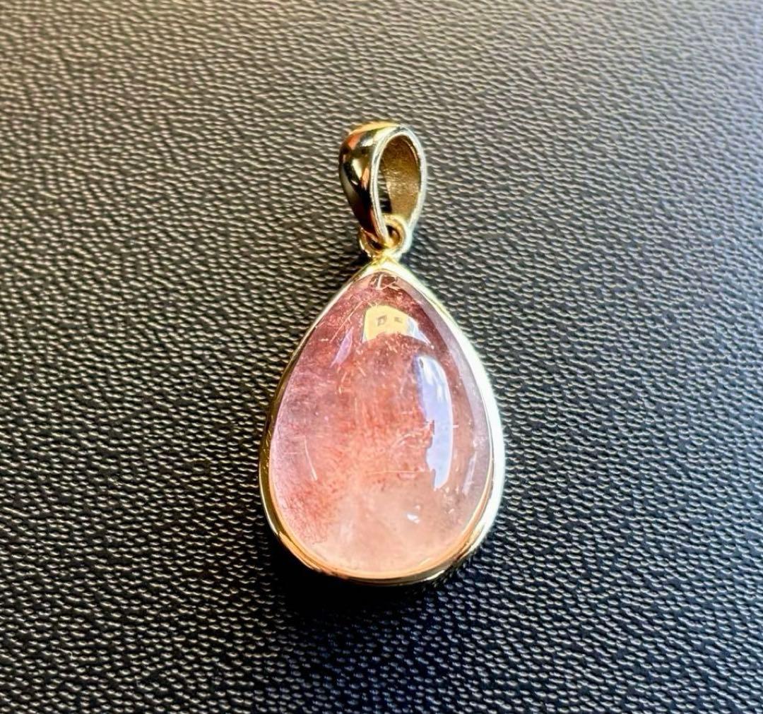 夢幻品質　女神が創造した究極の守護石　幻のカザフスタン産ストロベリークォーツPT