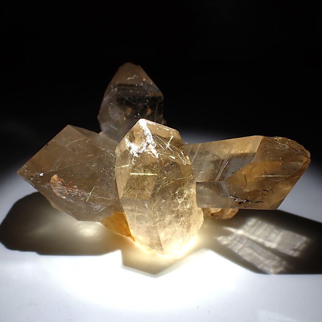 【パキスタン産】スモーキールチルクォーツ