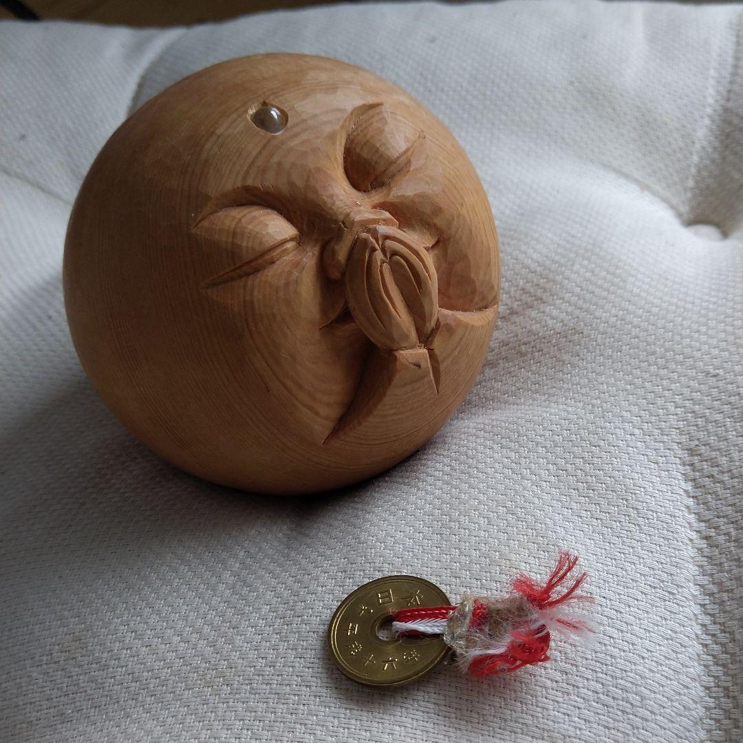 有名木彫家　まんまるほとけ