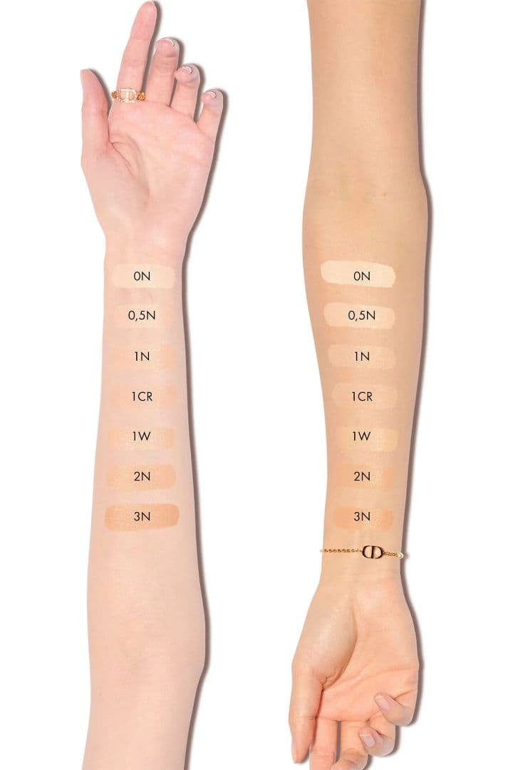 ★専用★　Dior プレステージ ル マイクロ フルイド タン 0N