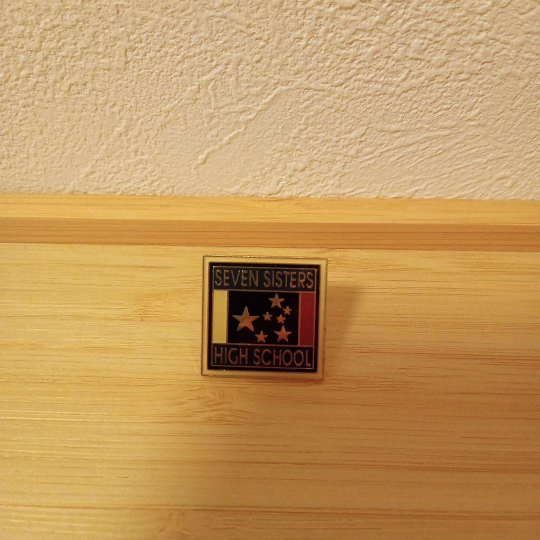 【希少】ペルソナ2 七姉妹学園 校章 ピンズ