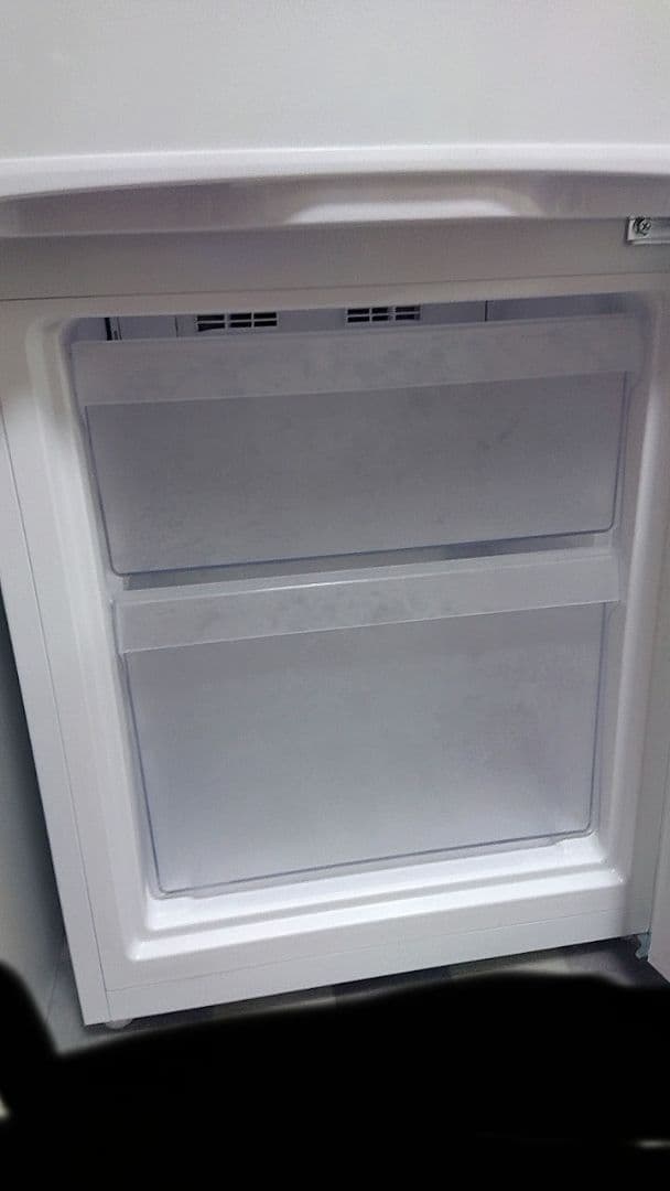 マクスゼン 冷蔵庫 140㍑ 美品 送料込み