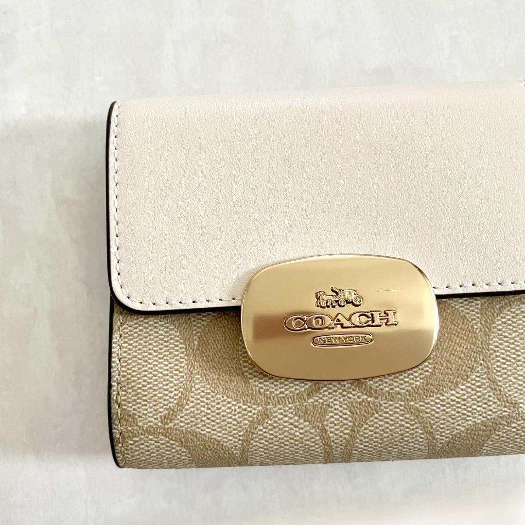 コーチ 財布 折り財布 二つ折り ウォレット 小銭入れ レディース 白 ベージュ