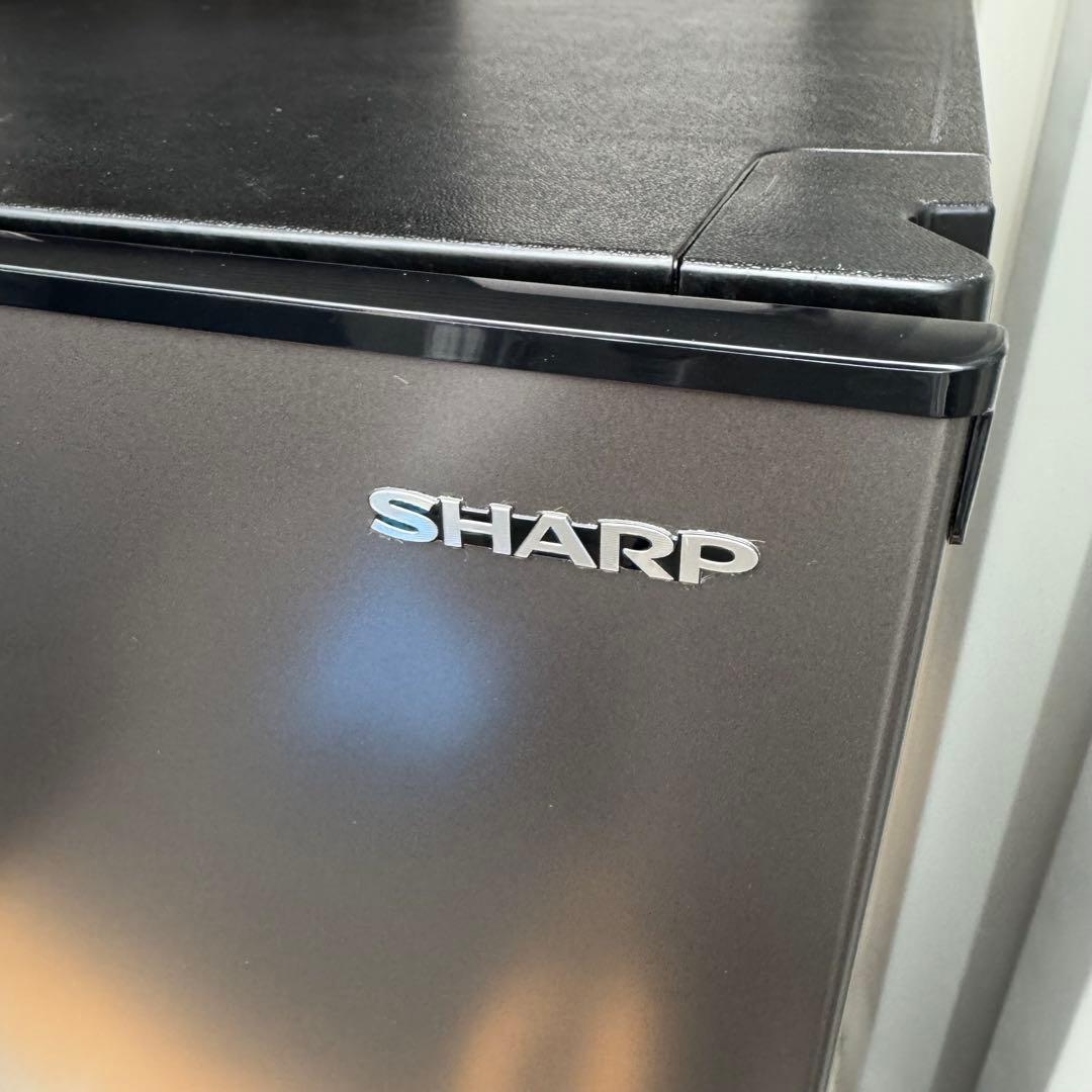 C7539★2024年製★ほぼ新品★シャープ　冷蔵庫　右.左開き　自動霜取り