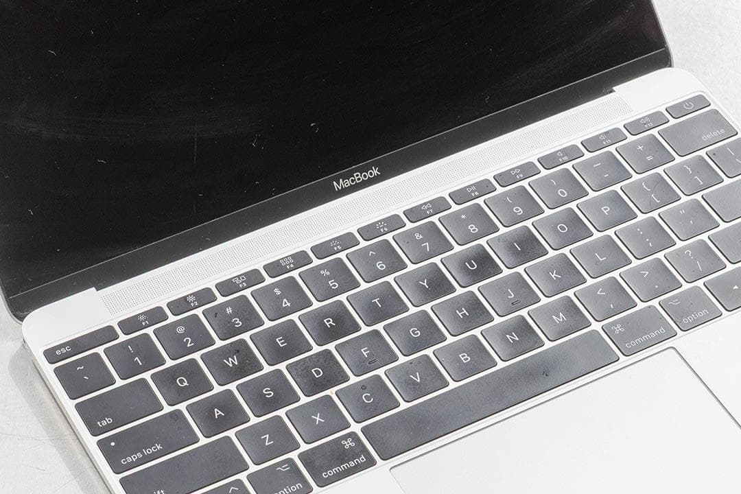 MacBook 12インチ 16GB core i7 2017 フェルトケース付