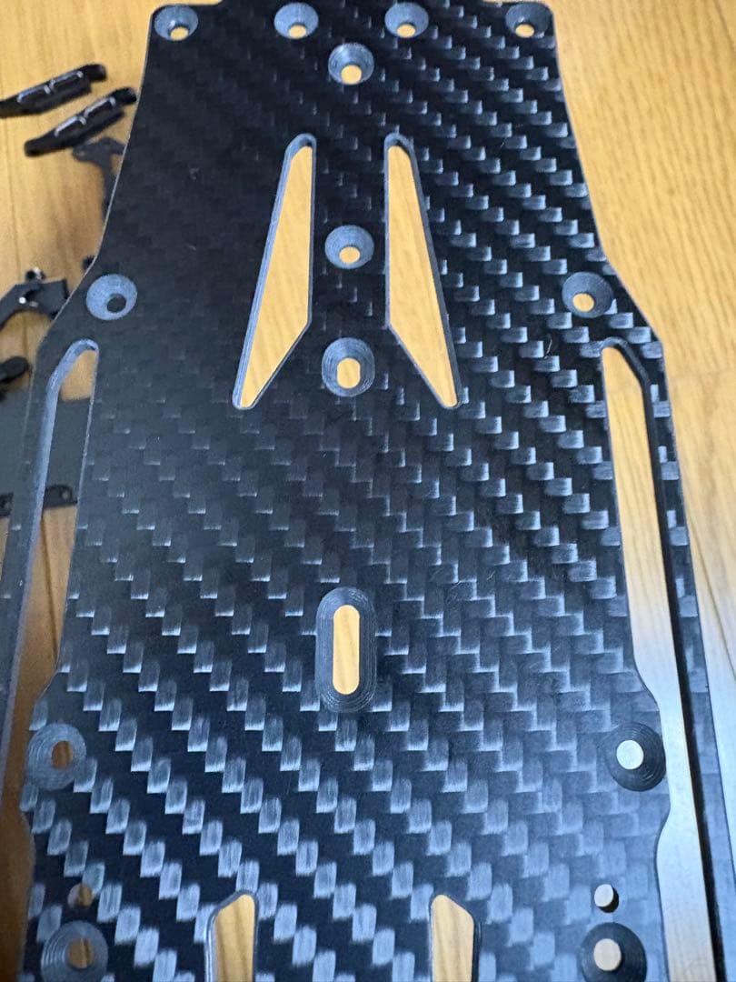 ひこなか418D1-CGS01、RDX用カーボン製メインシャーシ他