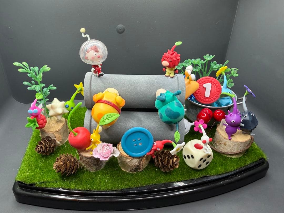 ピクミン フィギュア コンプリートジオラマ　ディスプレイケース付き　チョコエッグ