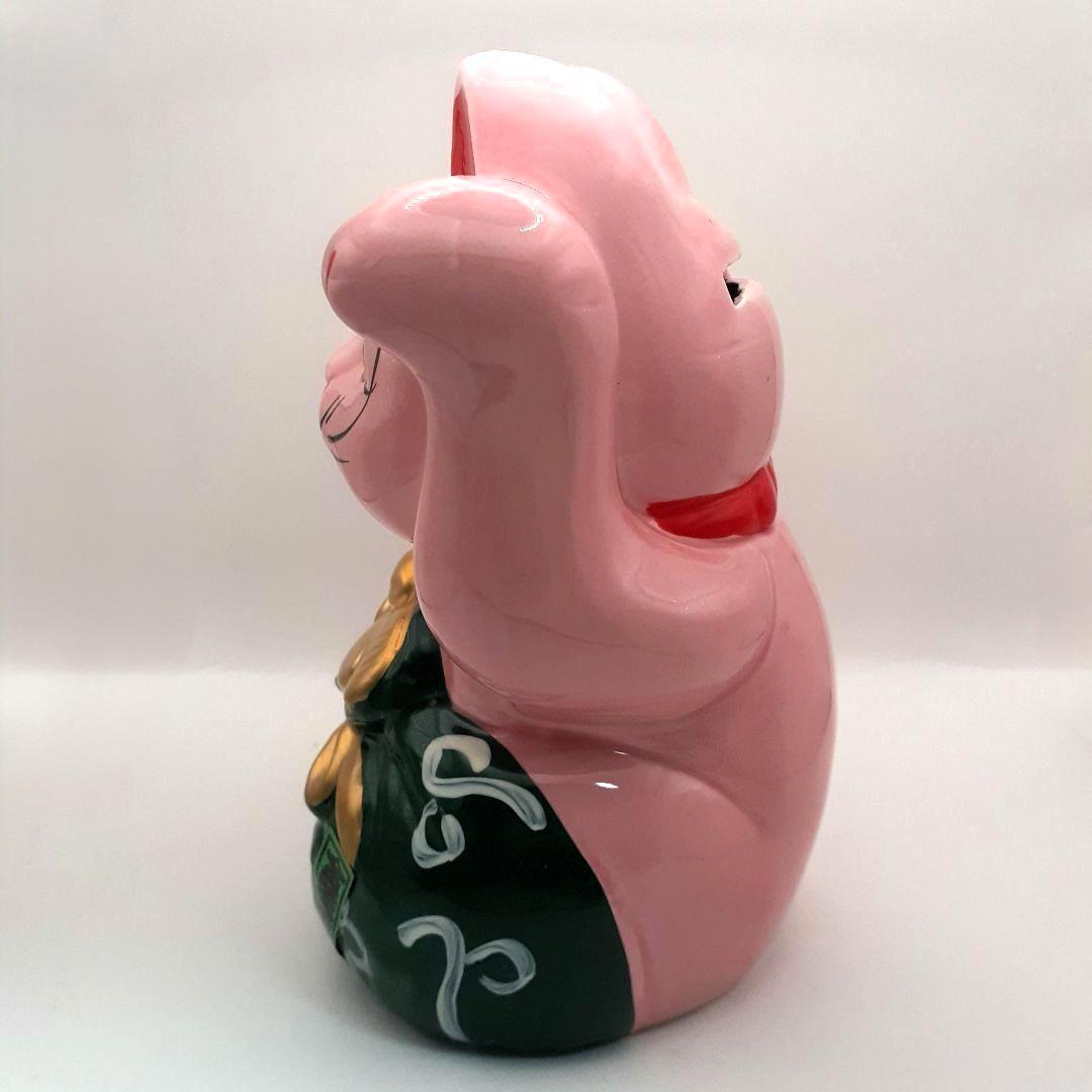 096　レア　瀬戸焼　小槌招き猫 ピンク色　左手上げ　陶器置物　高さ約１５cm
