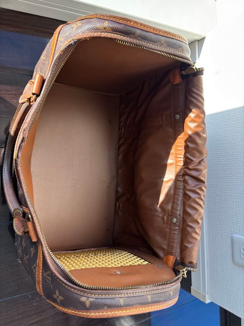 Louis Vuitton モノグラム キャリーバッグ