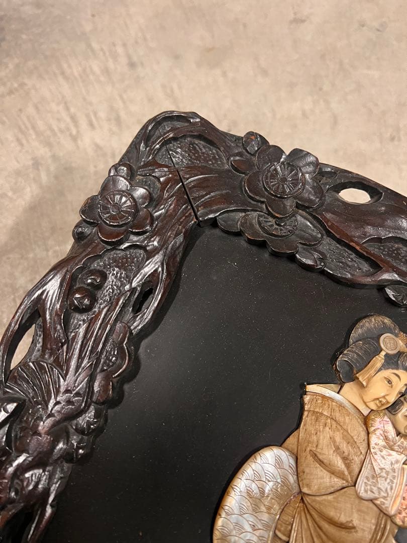 芝山象嵌、天然素材 漆器トレイ 金箔装飾