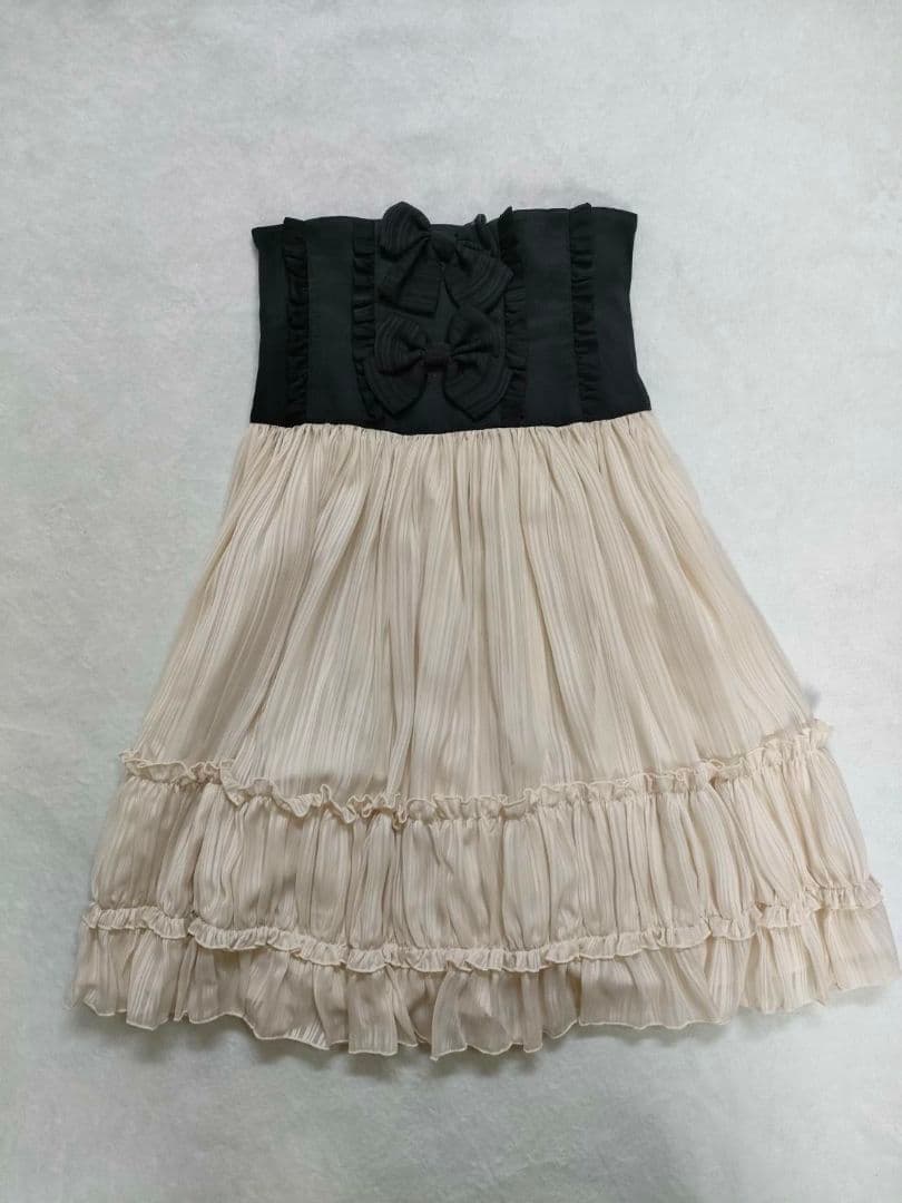 Innocent World フレアスカート 黒クリーム