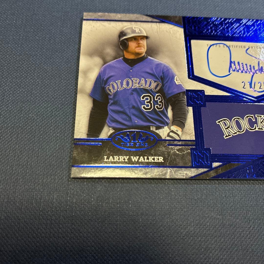 ラリー・ウォーカー Chrome Black Tear1直筆サイン