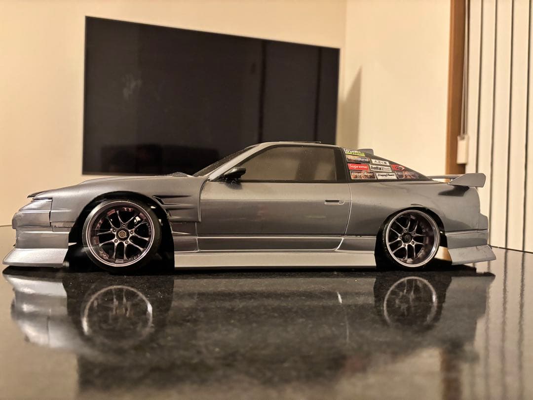 パンドラBN180ADDICTIONフロントフェンダーボディー、ホイールセット。