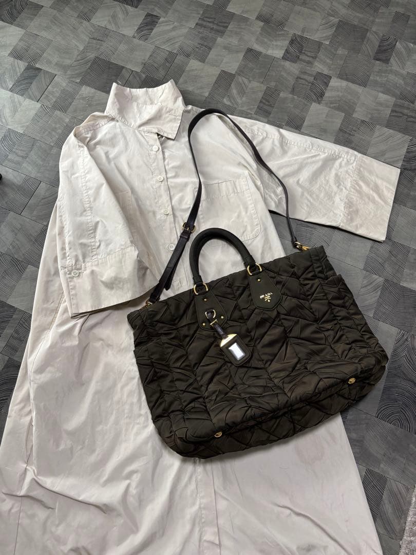 プラダナイロン製トートバッグ