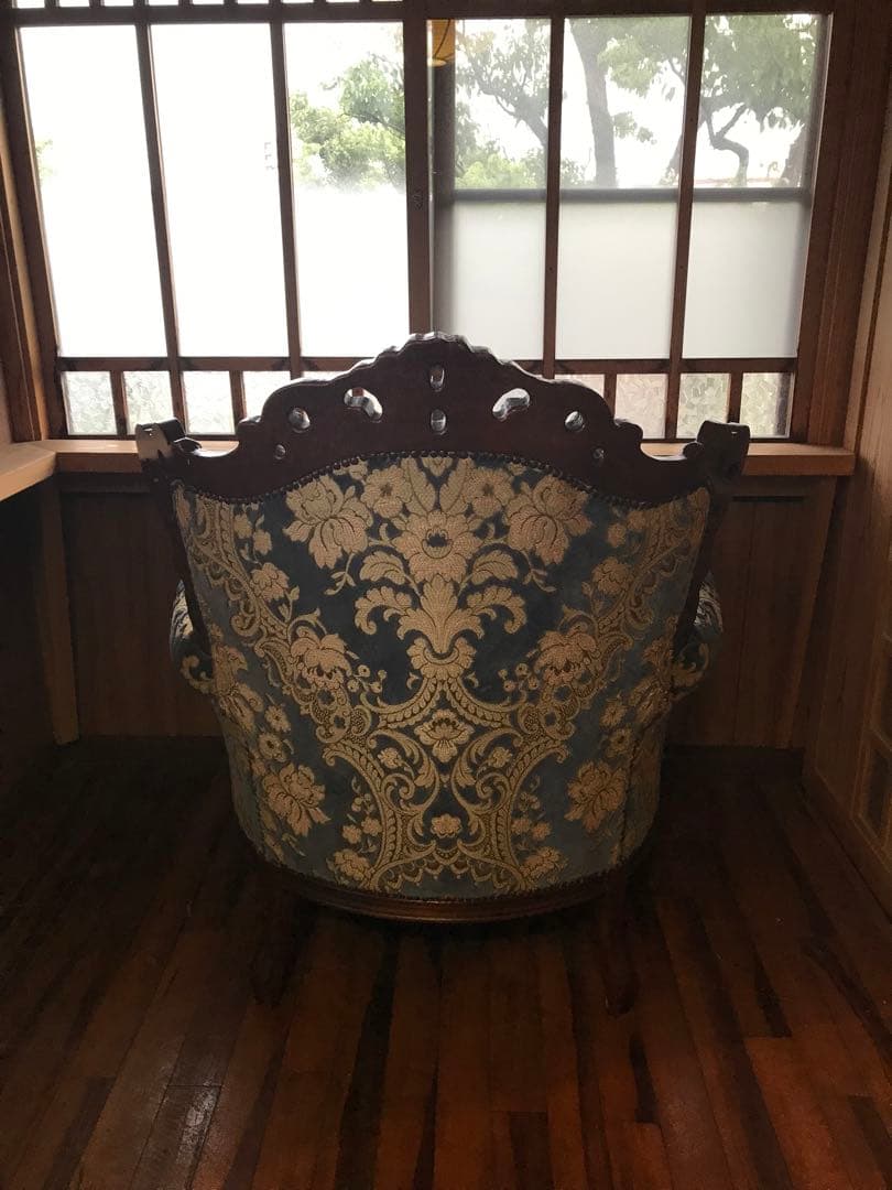 ソファ　ダマスク柄　高級　応接間　アンティーク　ビンテージ