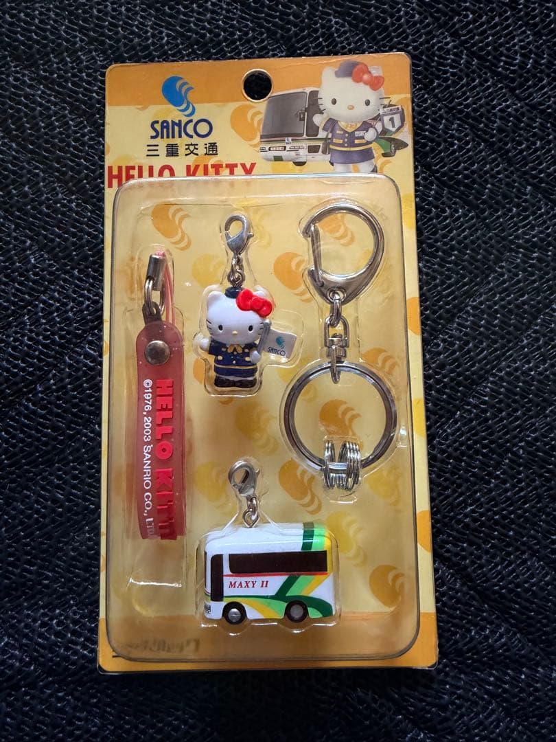 ハローキティ ストラップ セット ４００個まとめ売り