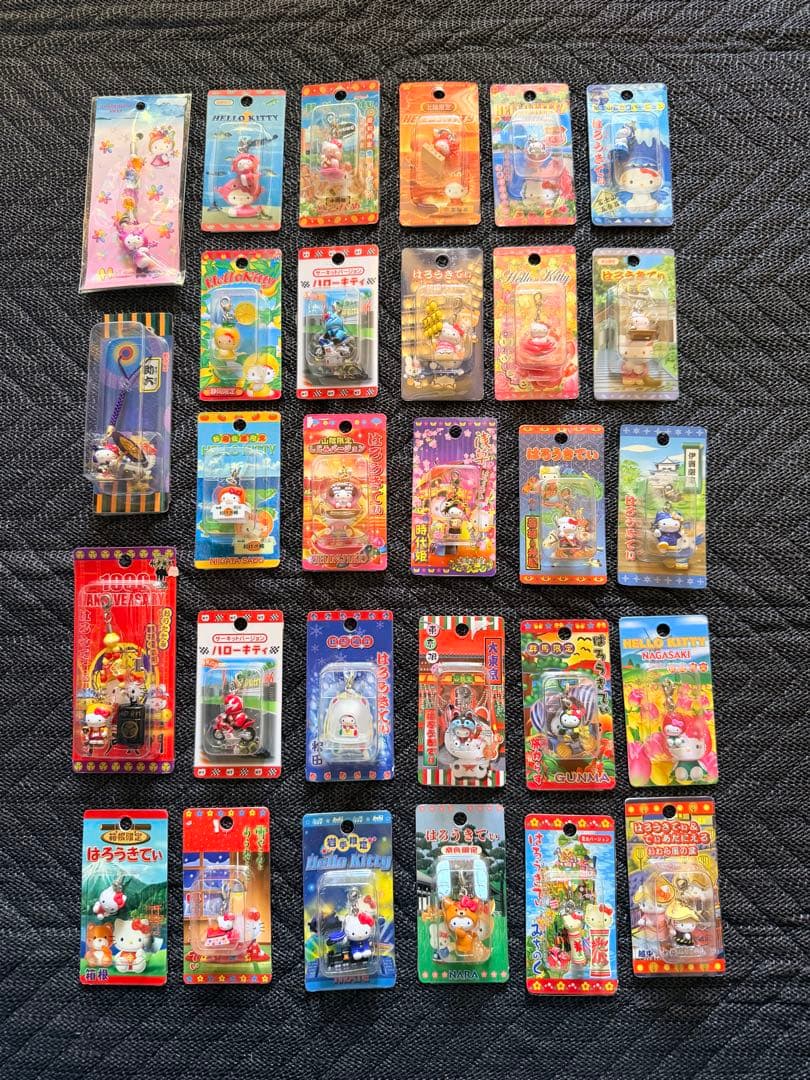ハローキティ ストラップ セット ４００個まとめ売り