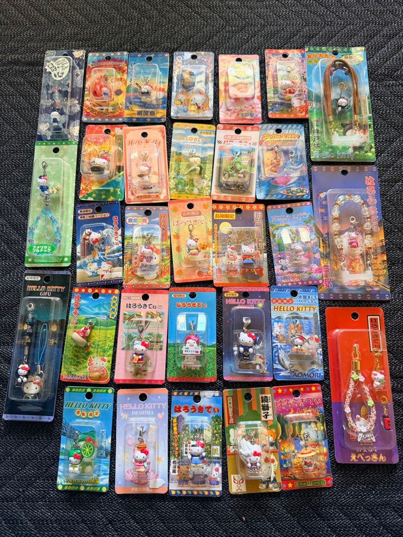 ハローキティ ストラップ セット ４００個まとめ売り