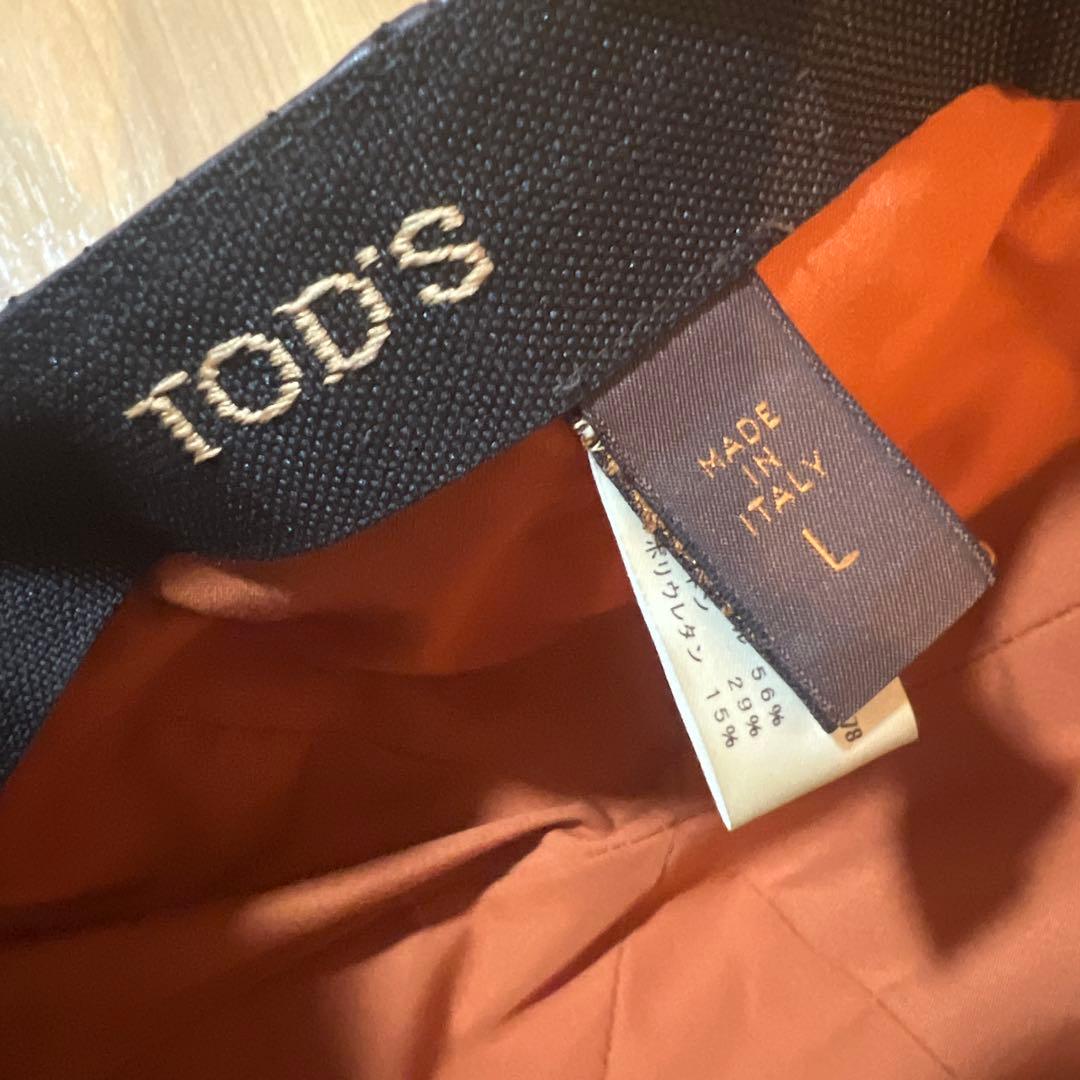 TOD'S 本革キャップ