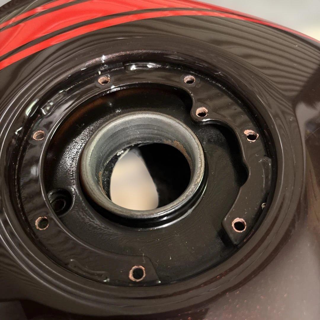 ゼファー750 タンク