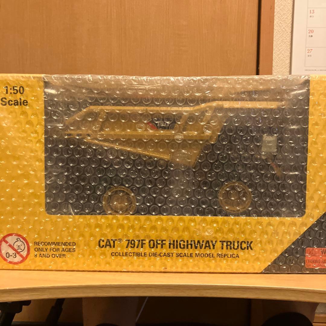 CAT 797F OFF HIGHWAY TRUCK 1:50スケール
