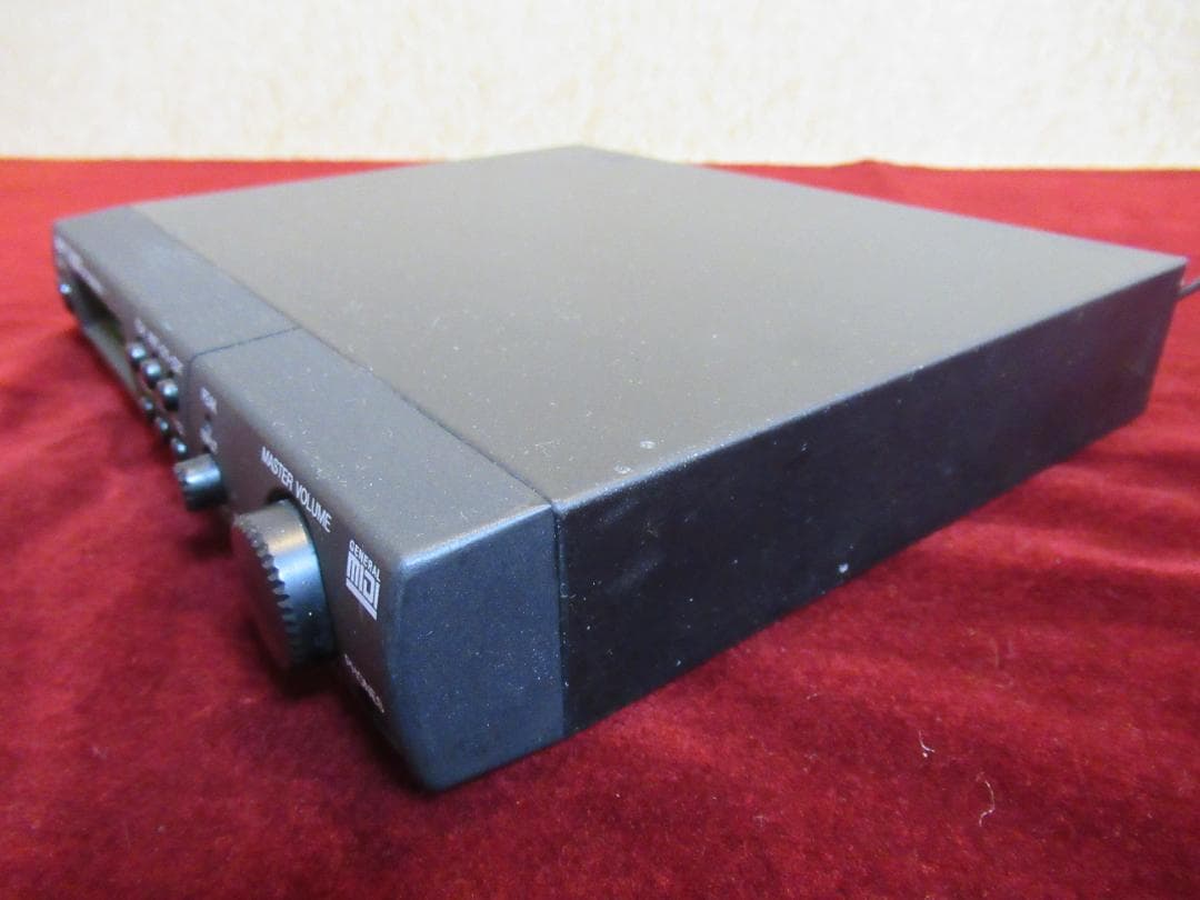 Yamaha TG100 トーンジェネレーター