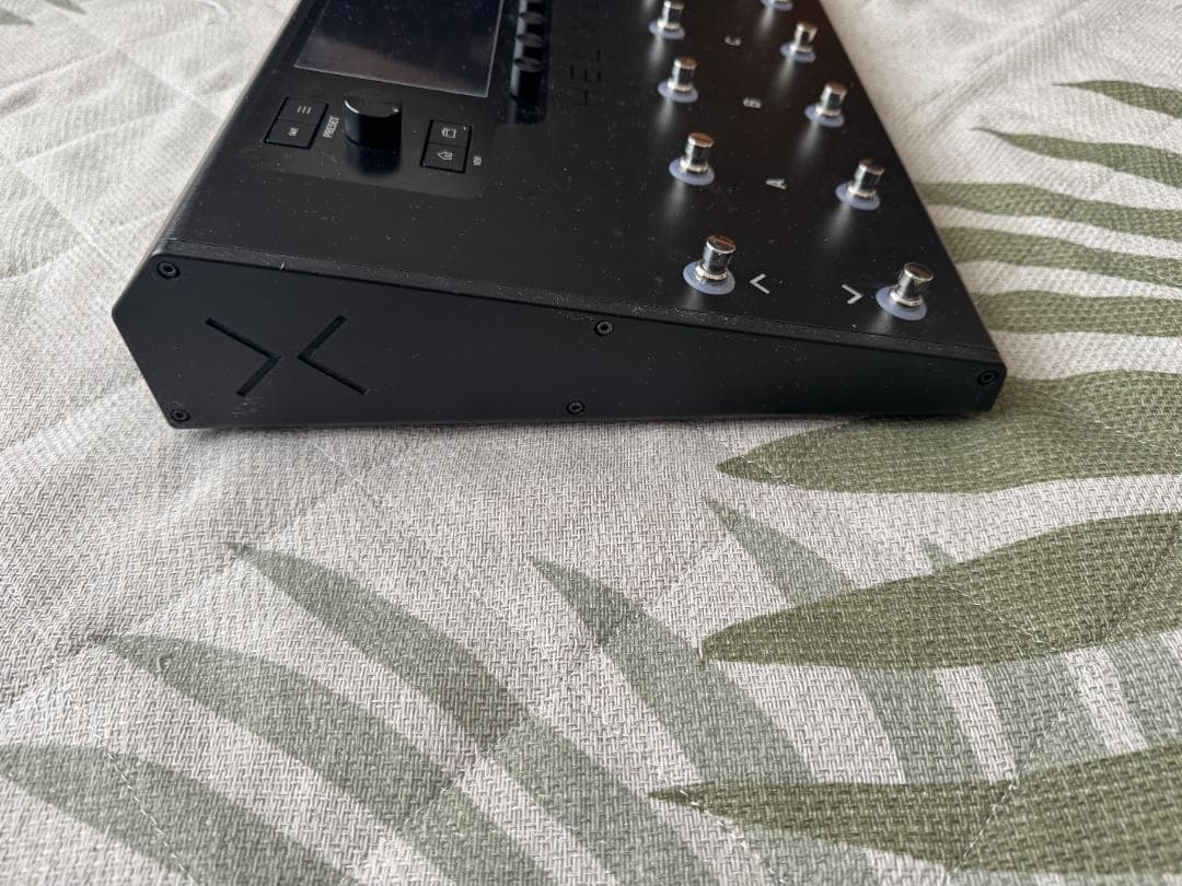 Line 6 Helix LT マルチエフェクター