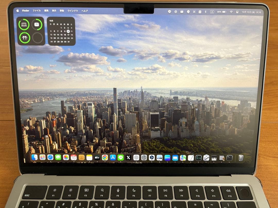 MacBook Air M3チップ　13インチ　スペースグレー