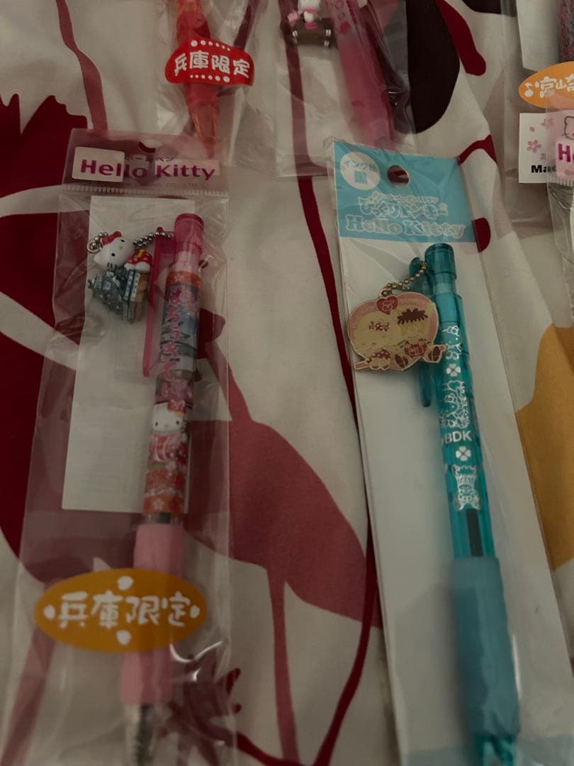 ご当地限定キティちゃん ボールペン、シャープペン14本セット