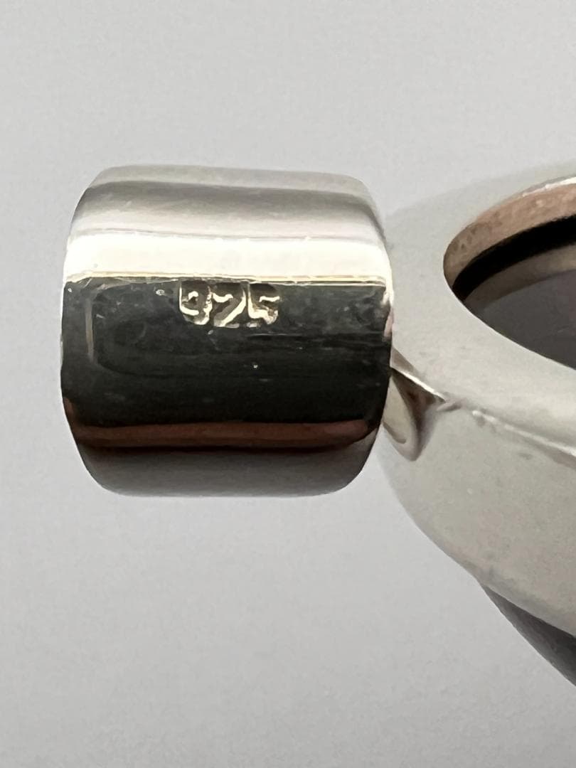 【海】大粒琥珀ペンダント　アンバー　銀製枠　９２５刻印