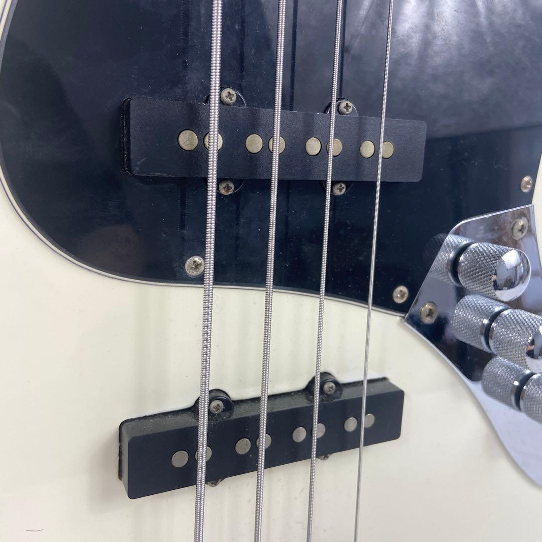 Selder セルダー ジャズベースタイプ エレキベース ホワイト