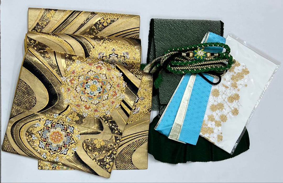 振り袖　フルセット　成人式　長襦袢付　金彩　刺繍　銀通し　ゆったりサイズ　652