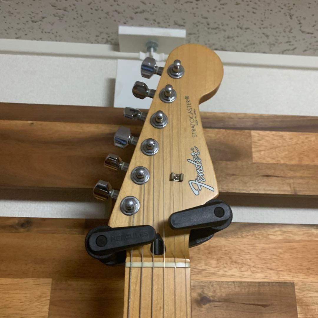 フェンダージャパン ストラトキャスター　sシリアル レッド