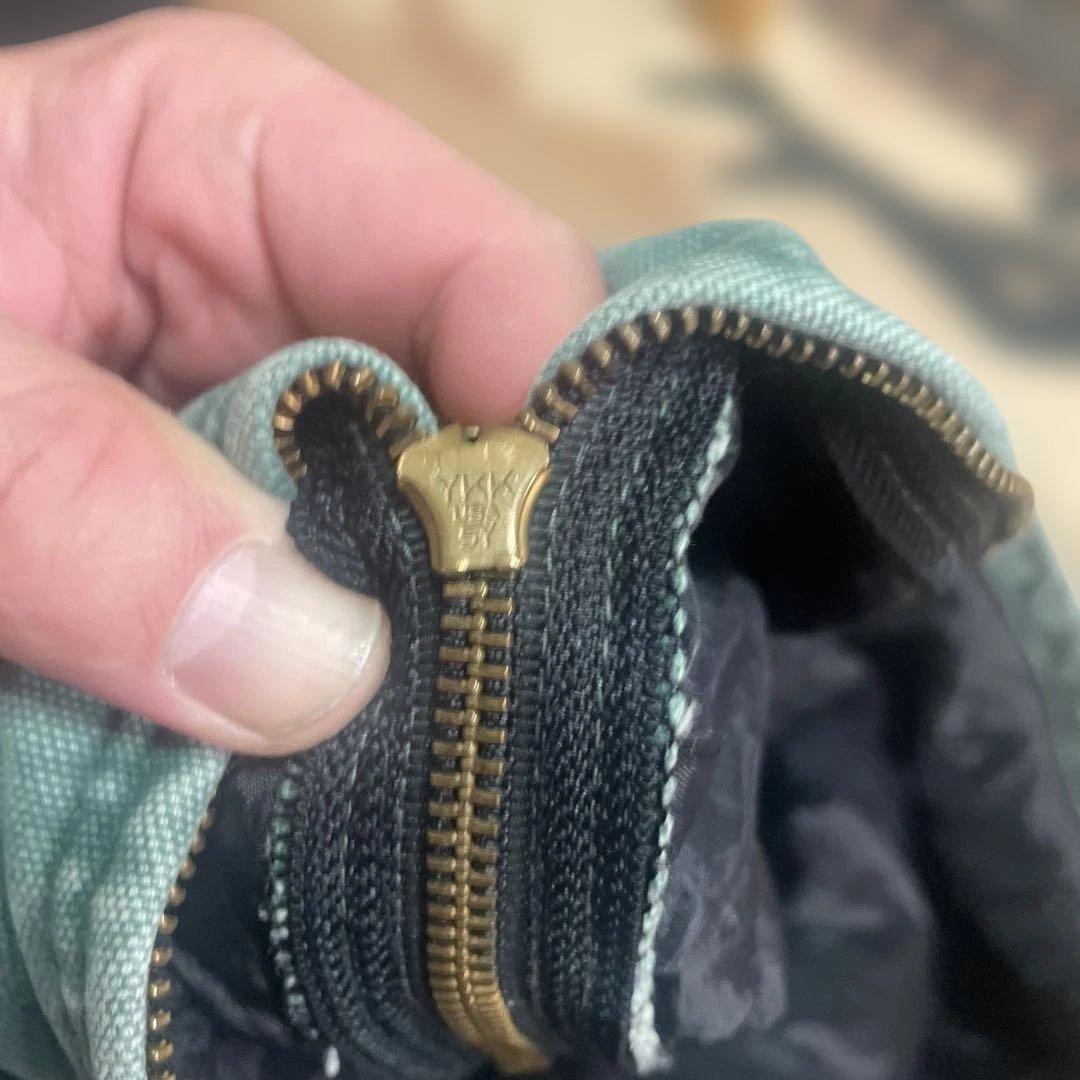 Carhartt フード付きジャンパー 青緑