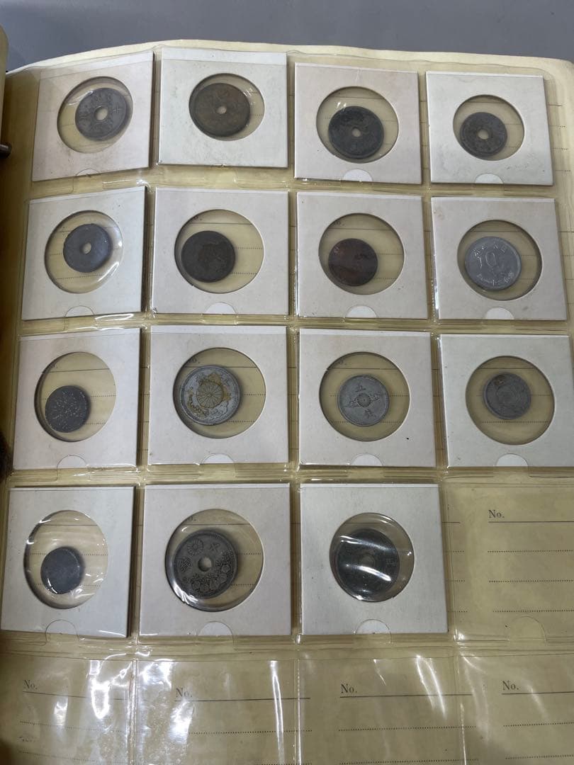 古銭　アルバムまとめ売り