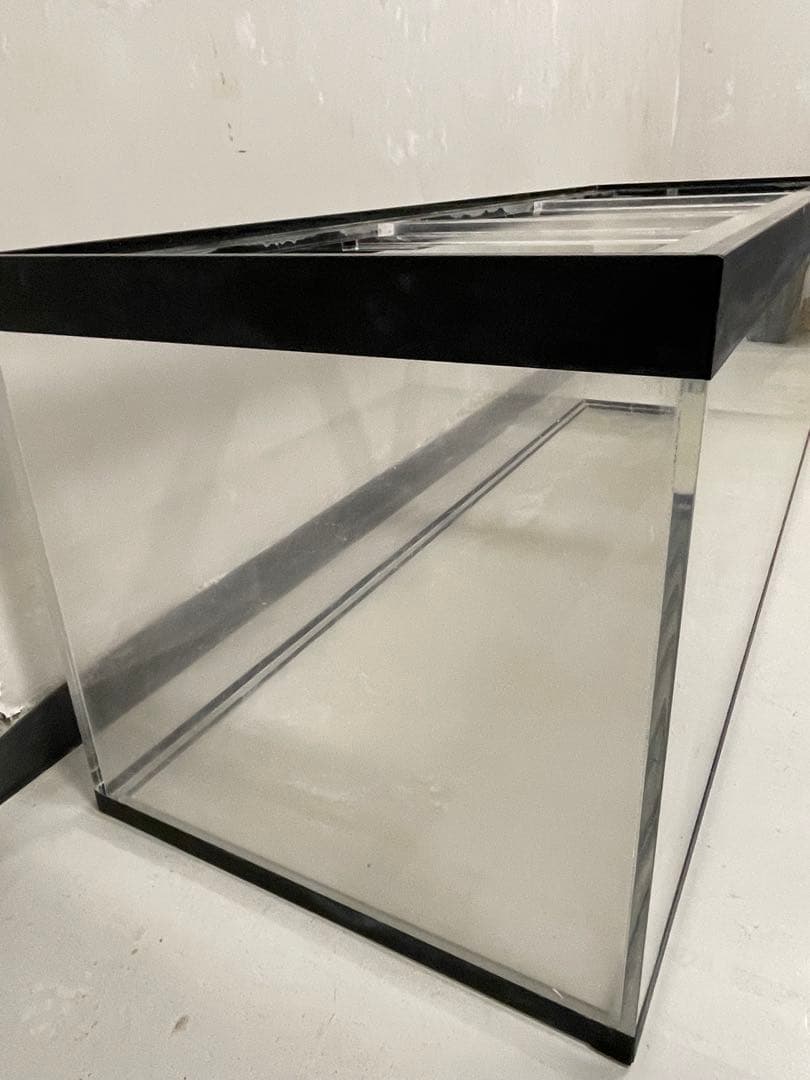 【Y】1800アクリル水槽 て36000