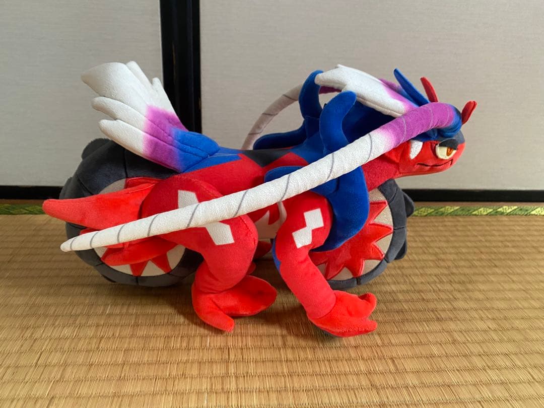 ポケモンセンター製の ミライドン コライドン