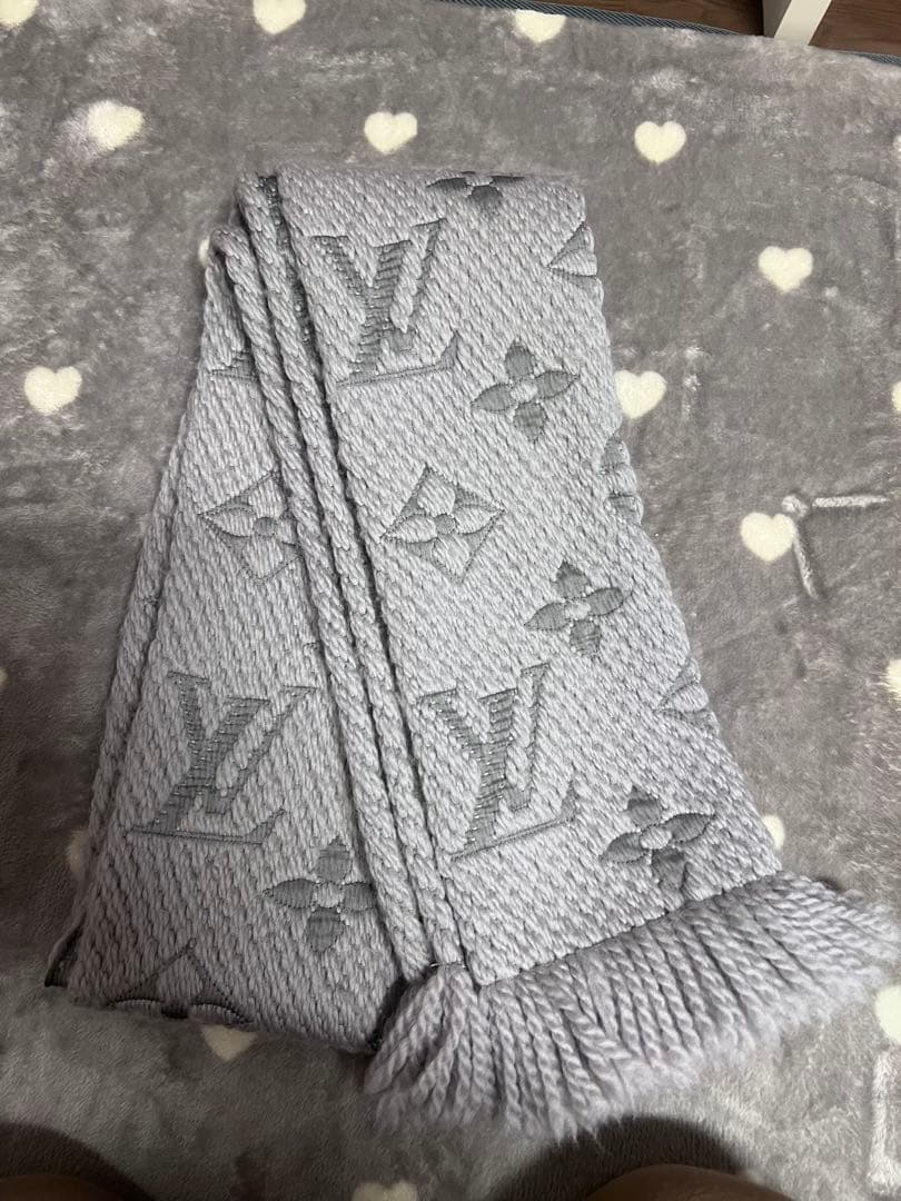 ルイヴィトン　マフラー　グレー　ロゴマニア