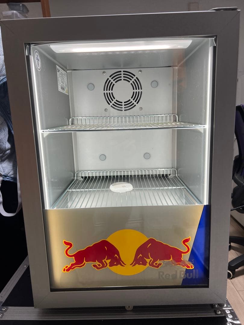 Red Bull 冷蔵庫