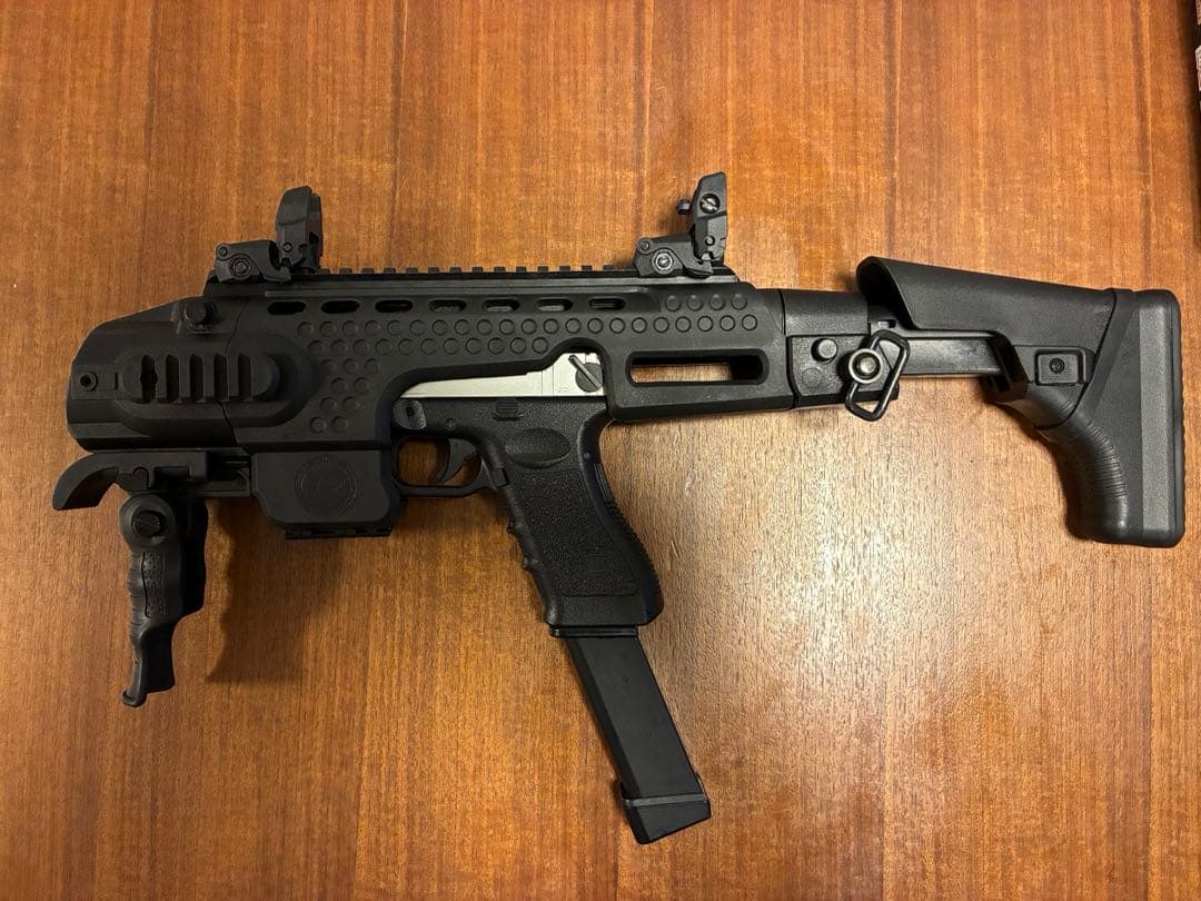 東京マルイ　電動グロック18Ｃ　カービンキット