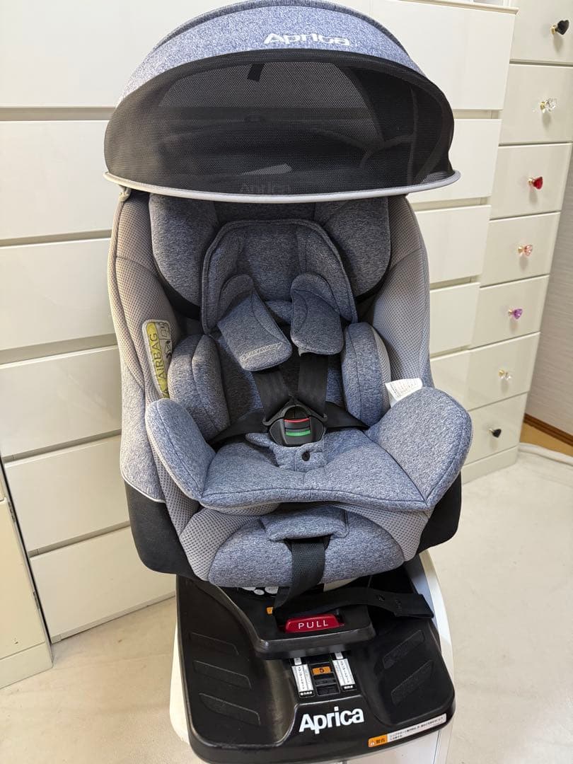 12/15日まで値下げ！【美品】アップリカ クルリラチャイルドシートISOFIX