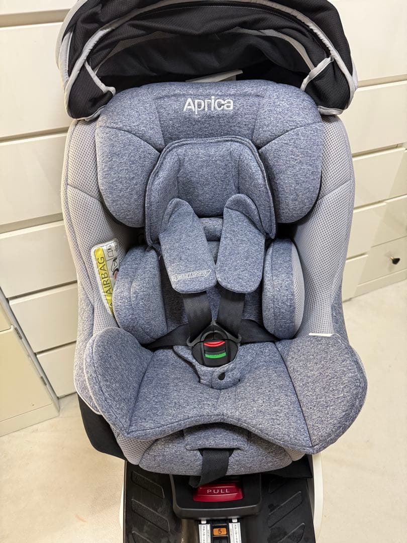 12/15日まで値下げ！【美品】アップリカ クルリラチャイルドシートISOFIX